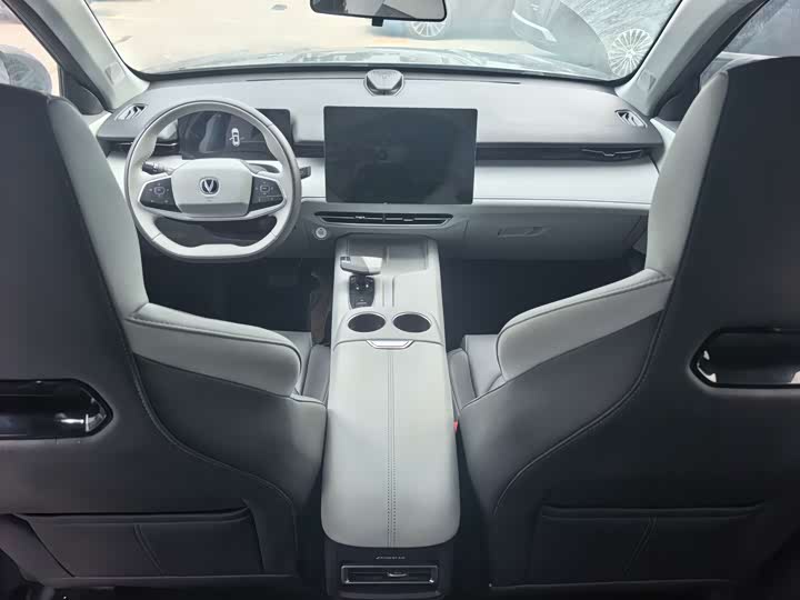 Changan UNI-Z Hybrid, 2024 — фото 7 из 9