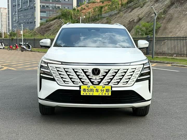 Changan CS75 Plus, 2025 — фото 2 из 9