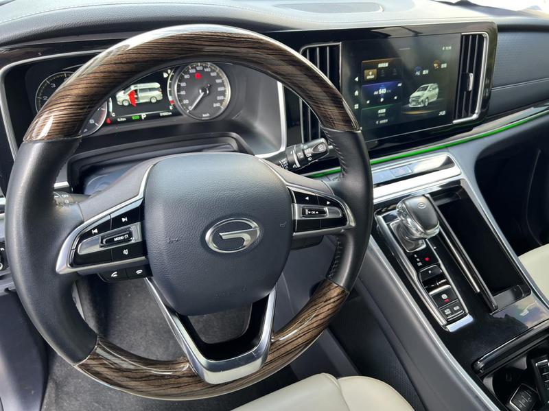GAC Trumpchi M8, 2022 — фото 8 из 12
