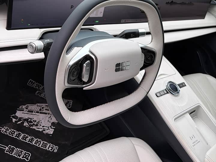 Geely Galaxy E8, 2023 — фото 5 из 9