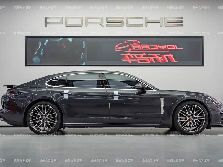 Porsche Panamera, 2023 — фото 4 из 9