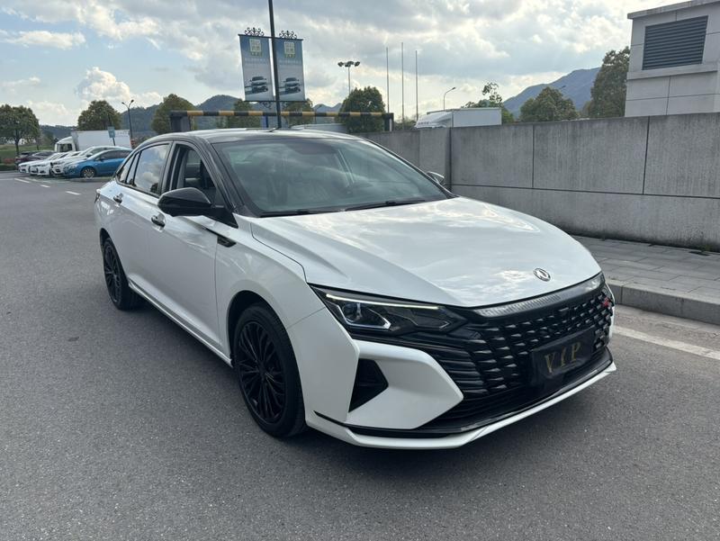 Dongfeng Aeolus Yixuan Max, 2022 — фото 3 из 12