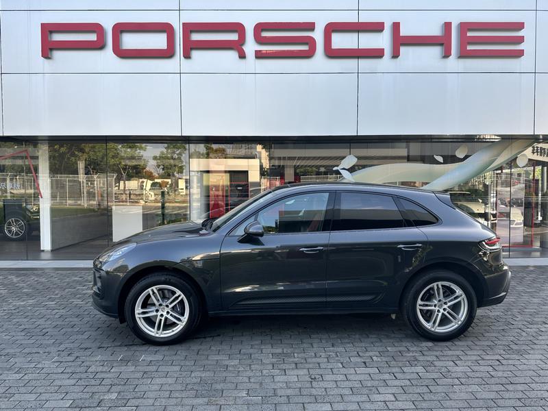 Porsche Macan, 2025 — фото 3 из 12