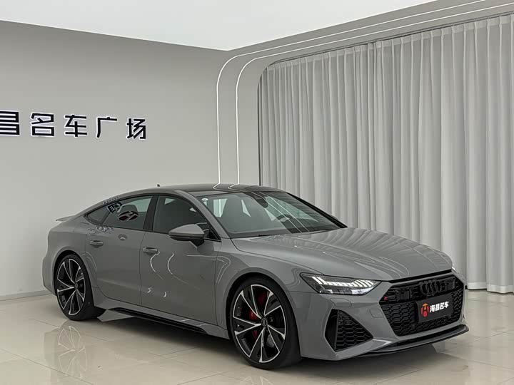 Audi RS 7, 2025 — фото 3 из 9