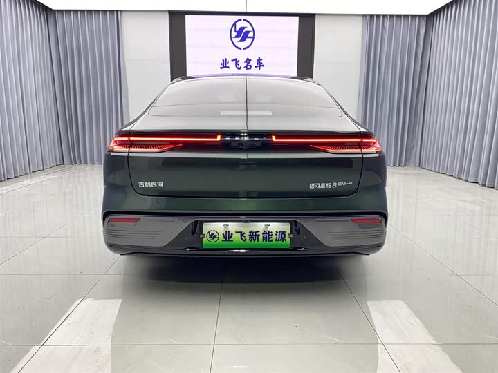 Geely Galaxy Starshine 8 EM-i, 2025 — фото 5 из 9