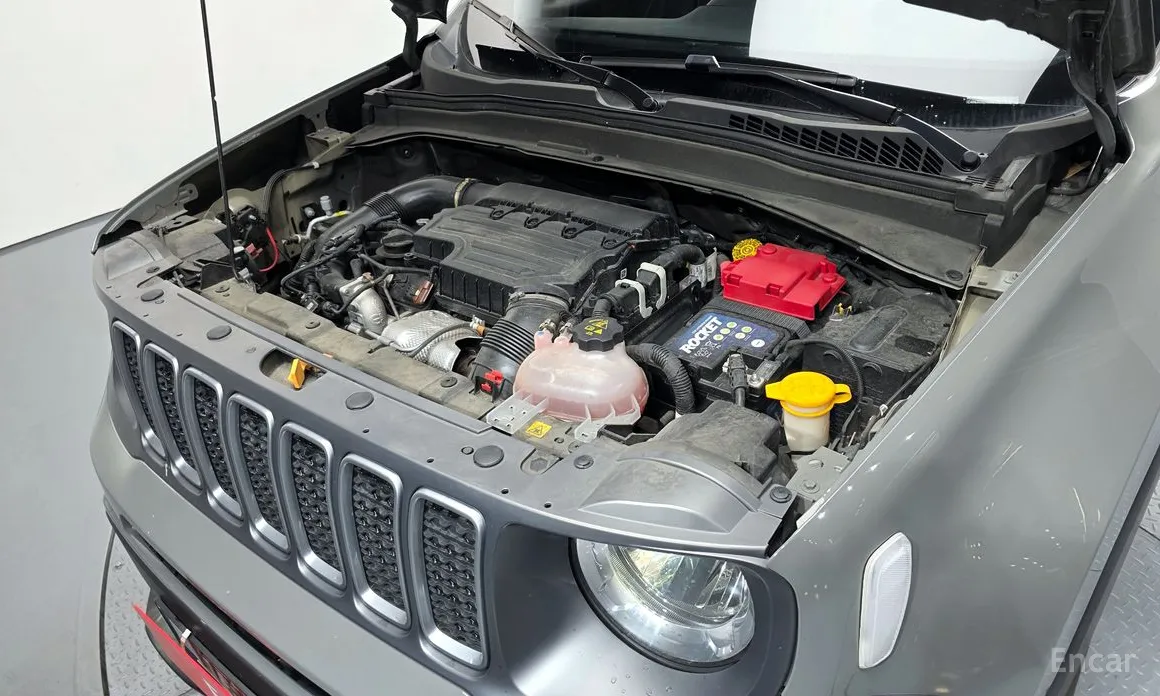 Jeep Renegade, 2022 — фото 6 из 12