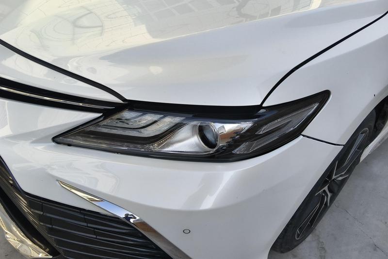 Toyota Camry, 2023 — фото 4 из 12
