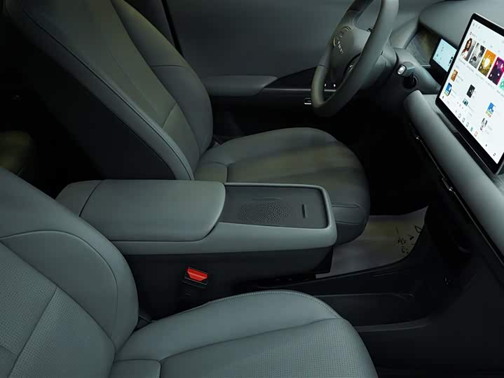 Dongfeng Yipai Nano 06, 2025 — фото 7 из 9