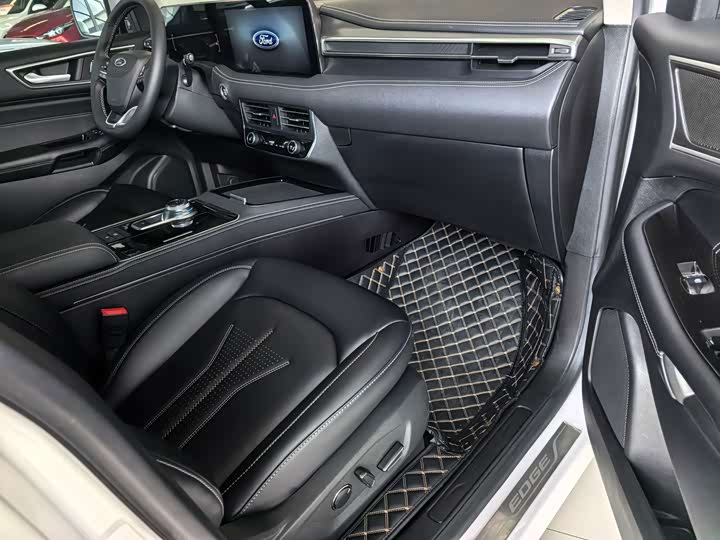 Ford Edge, 2022 — фото 9 из 9