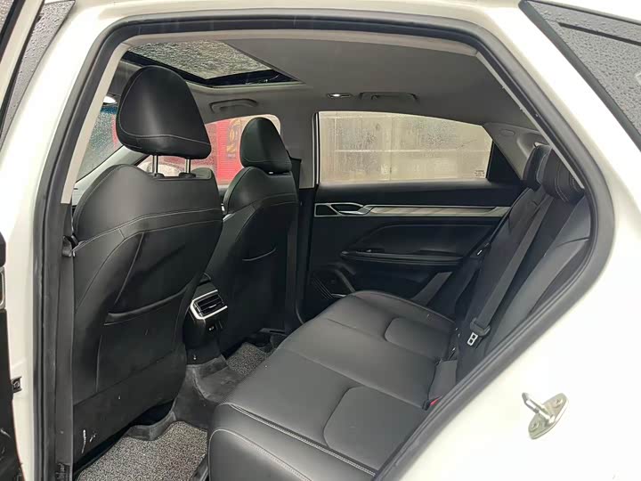 Geely Emgrand L Hi·P Hybrid, 2023 — фото 9 из 9