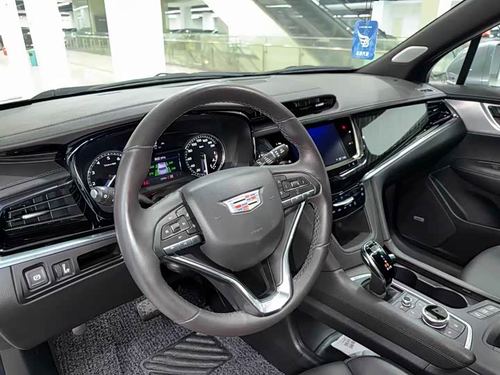 Cadillac XT6, 2022 — фото 7 из 9