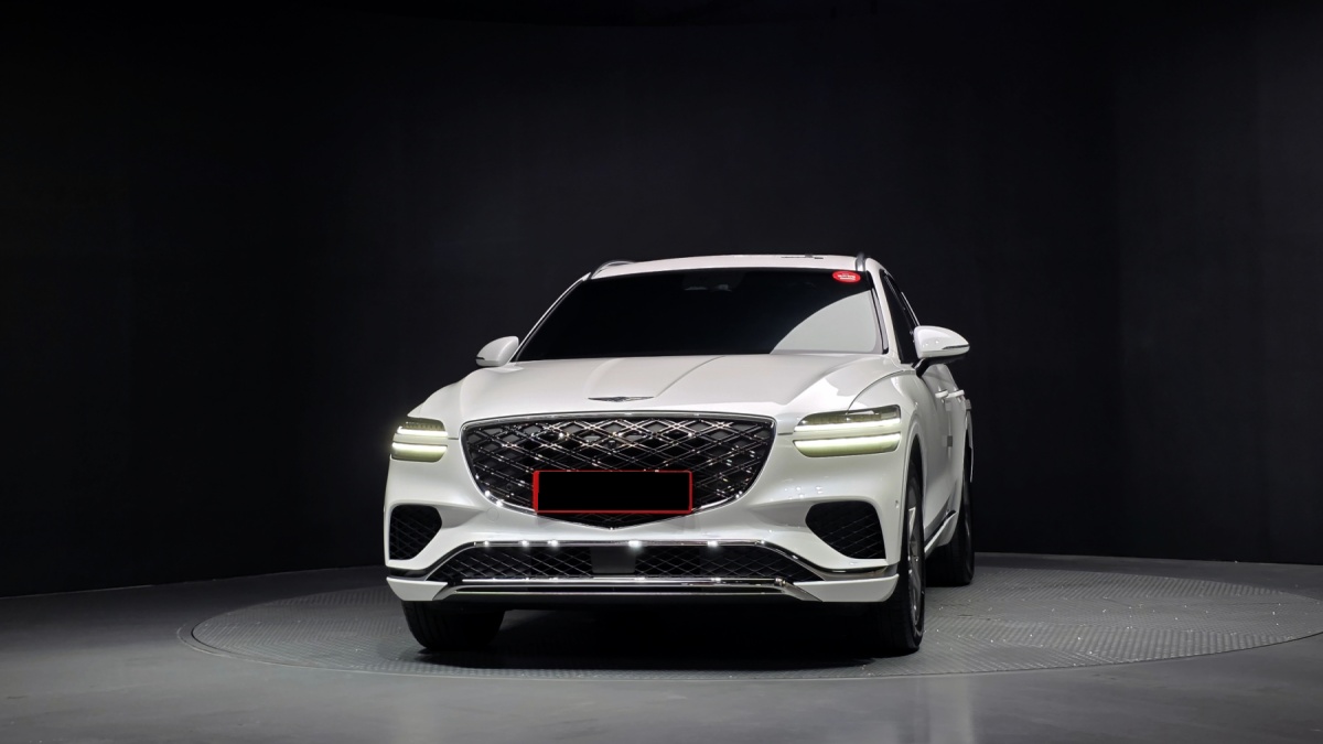 Genesis GV70, 2024 — фото 3 из 12
