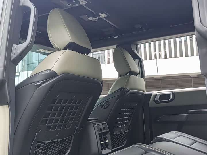 Ford Bronco, 2024 — фото 9 из 9