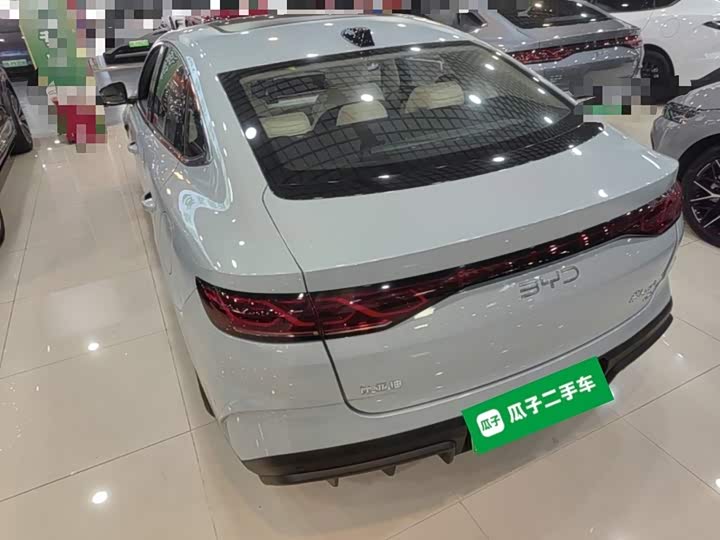 BYD Qin L, 2025 — фото 5 из 9