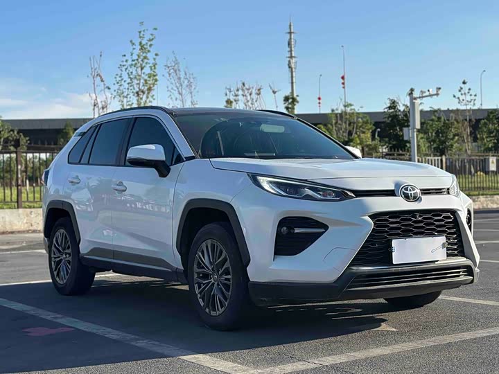 Toyota Wildlander, 2023 — фото 3 из 9