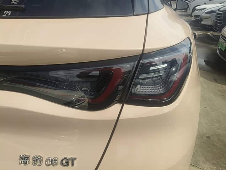 BYD Seal 06 GT, 2024 — фото 8 из 9