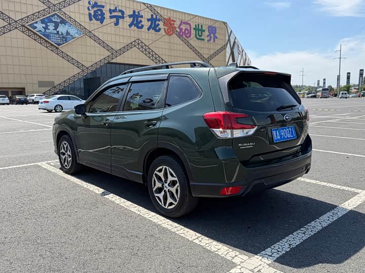 Subaru Forester, 2022 — фото 6 из 9