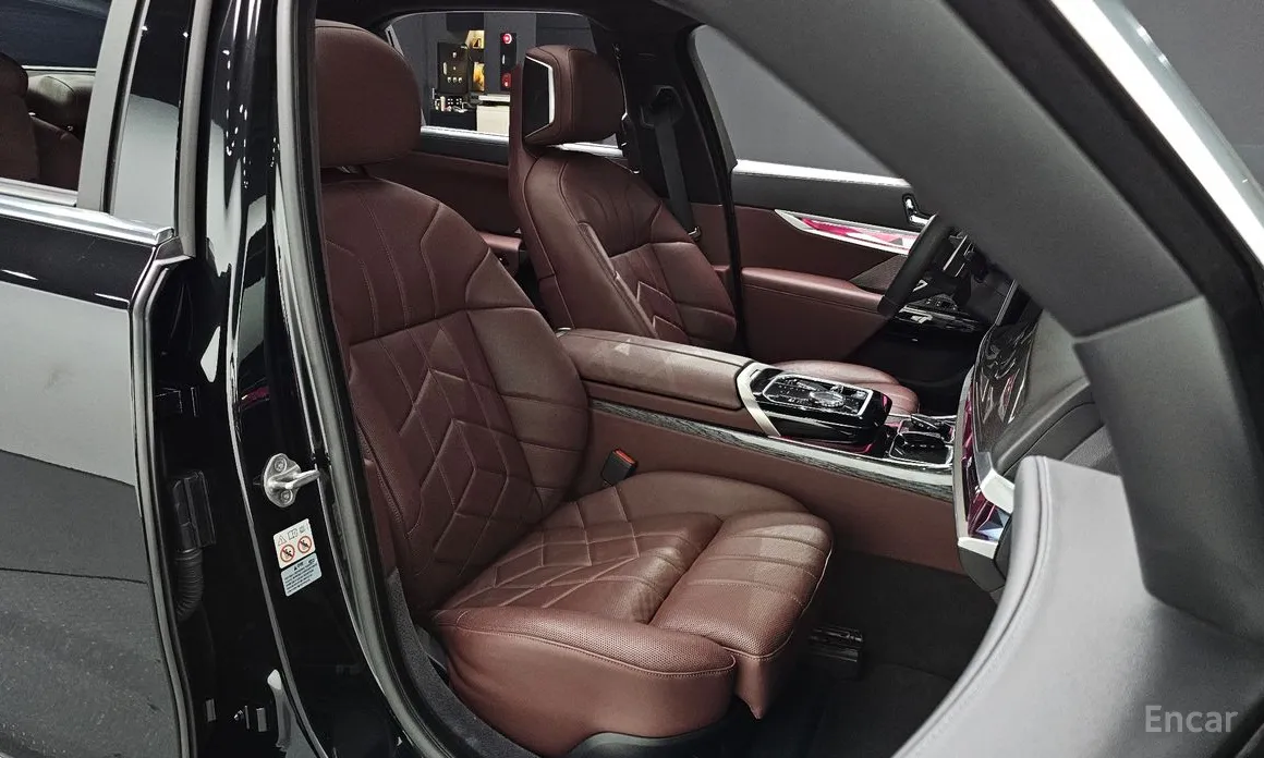 BMW 7 Series, 2022 — фото 10 из 12