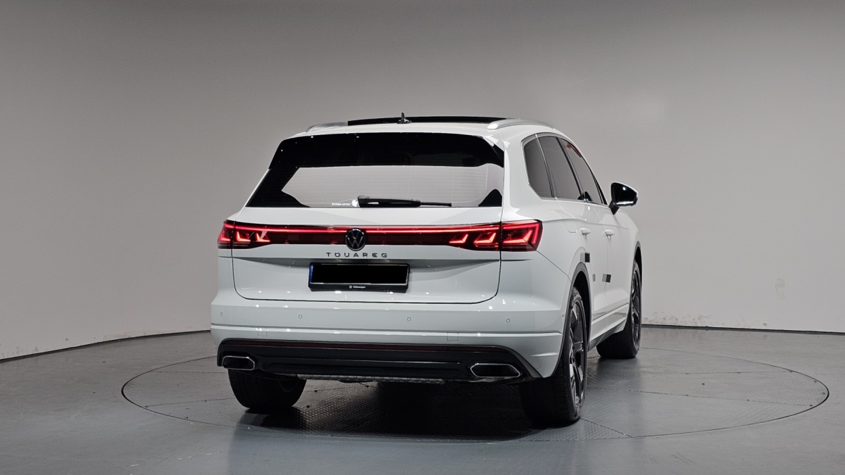 Volkswagen Touareg, 2024 — фото 4 из 12