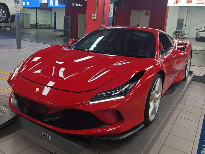 Ferrari F8, 2022 — купить в Уфе под ключ