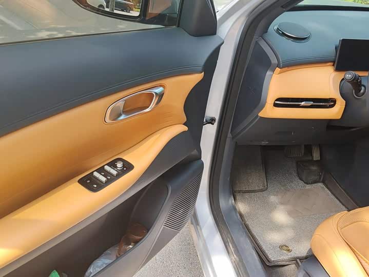 Geely Galaxy Starship 7, 2025 — фото 7 из 9