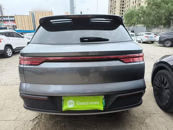 BYD Song Pro Hybrid, 2023 — фото 6 из 9