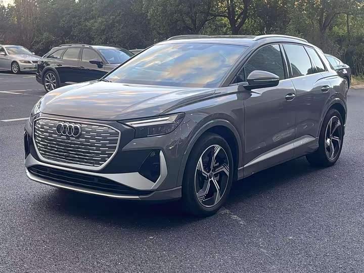 Audi Q4 e-tron, 2024 — купить в Саранске под ключ
