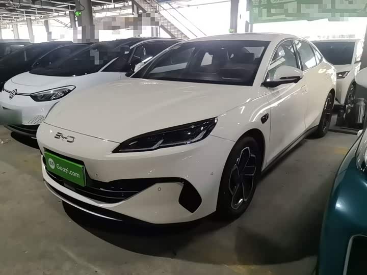 BYD Seal 06 Hybrid/EV, 2024 — купить в Москве под ключ