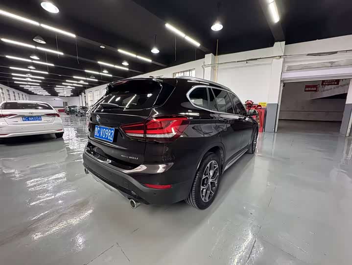 BMW X1, 2022 — фото 7 из 9
