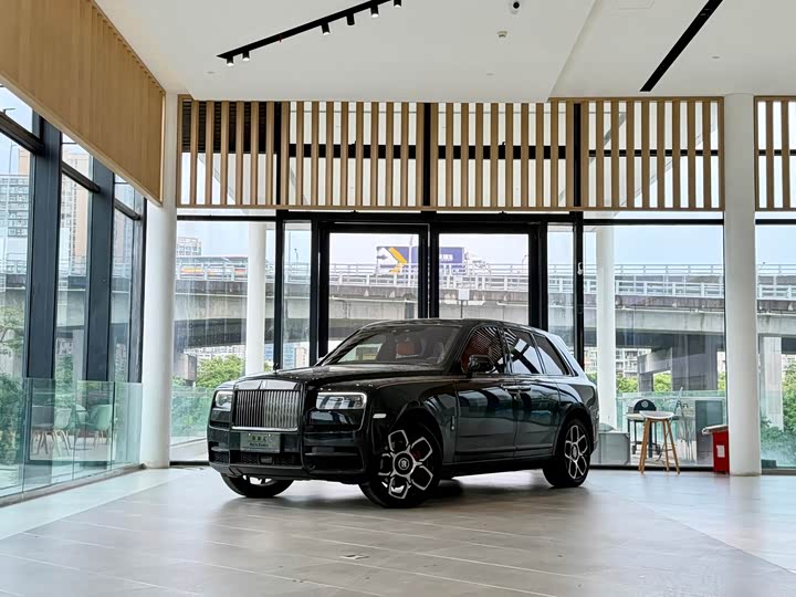 Rolls-Royce Cullinan, 2025 — купить в Костроме под ключ