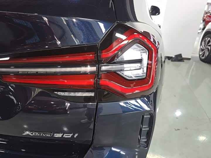 BMW X3, 2023 — фото 8 из 9