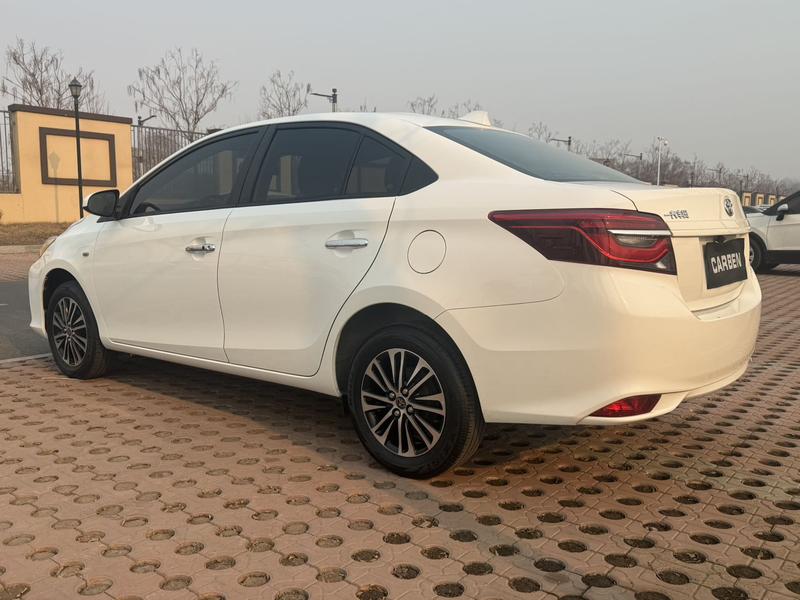 Toyota Vios, 2022 — фото 5 из 12