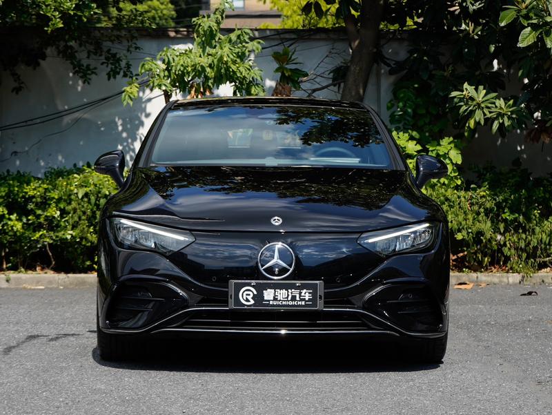 Mercedes-Benz EQE, 2024 — фото 2 из 12