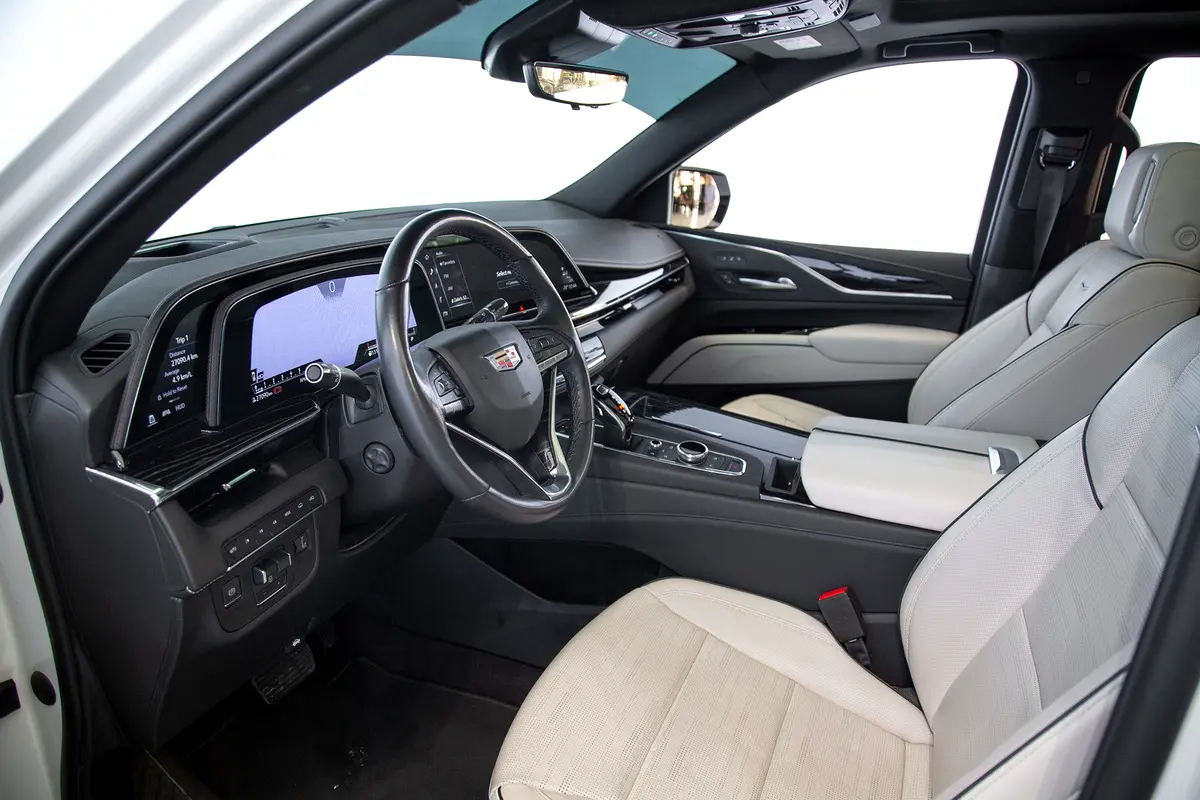 Cadillac Escalade, 2023 — фото 6 из 10