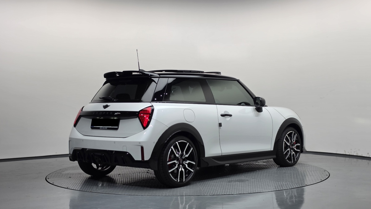 Mini Cooper, 2025 — фото 2 из 12