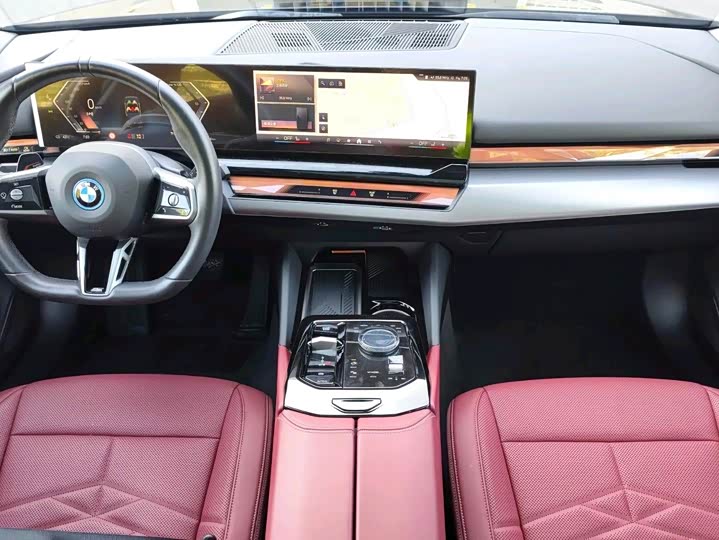 BMW i5, 2025 — фото 9 из 9