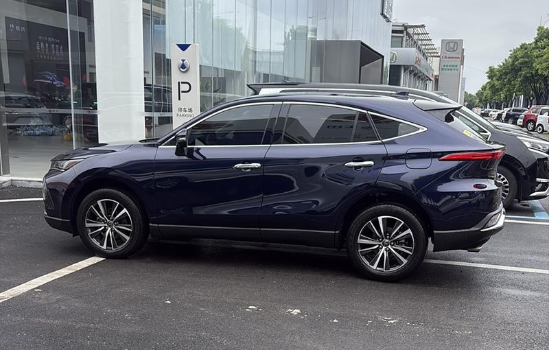Toyota Harrier, 2022 — фото 3 из 11