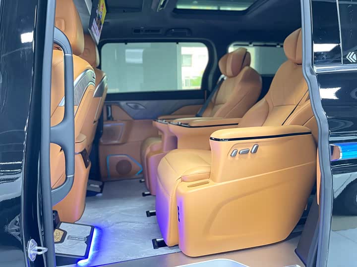 Wey 80 Hybrid, 2025 — фото 8 из 9