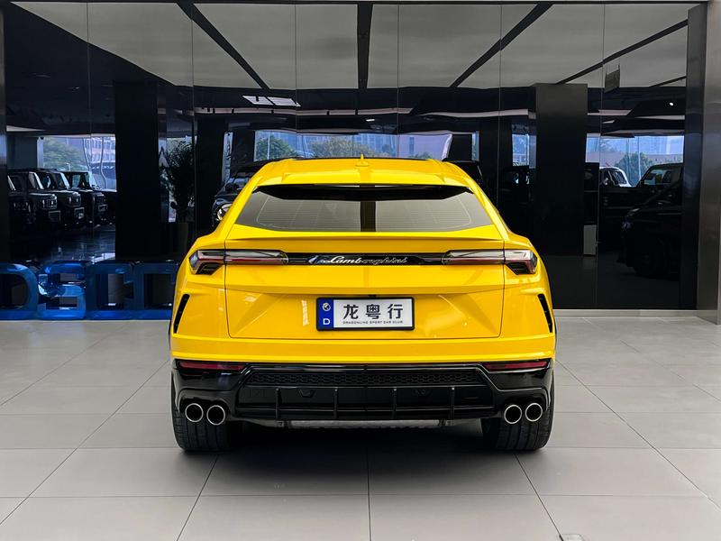 Lamborghini Urus, 2022 — фото 5 из 12