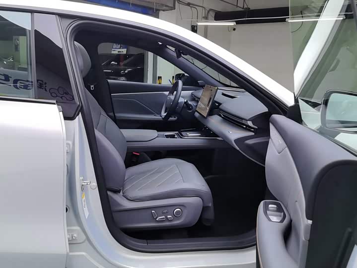Changan Deepal S05, 2025 — фото 8 из 9
