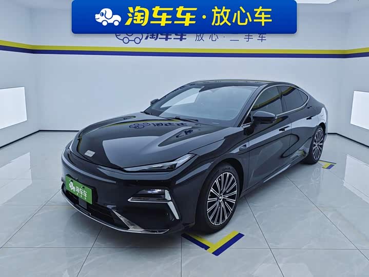 Geely Galaxy Starshine 8 EM-i, 2025 — купить в Нижнем Новгороде под ключ