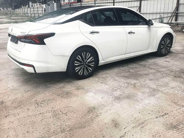 Nissan Teana, 2023 — фото 9 из 9