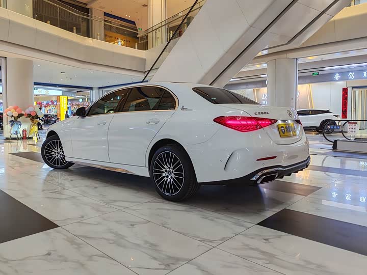 Mercedes-Benz C-Class, 2025 — фото 8 из 9