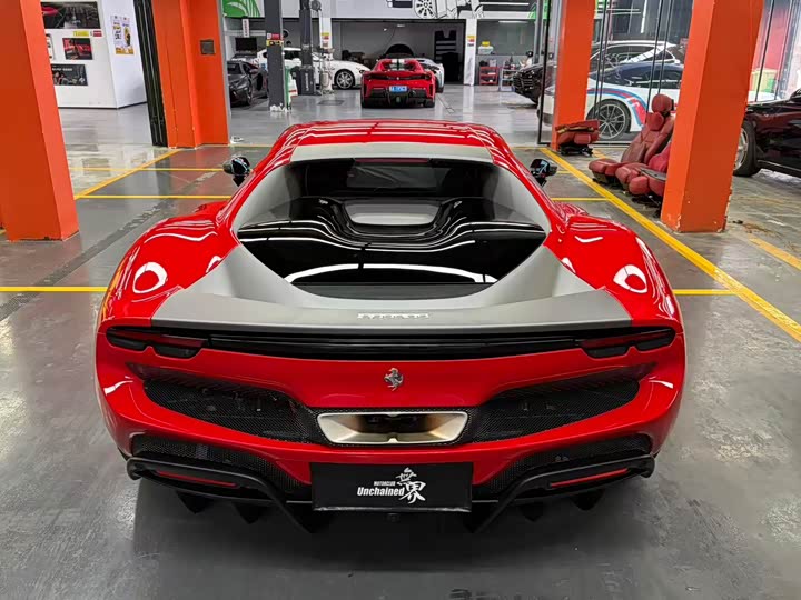 Ferrari 296, 2023 — фото 6 из 9