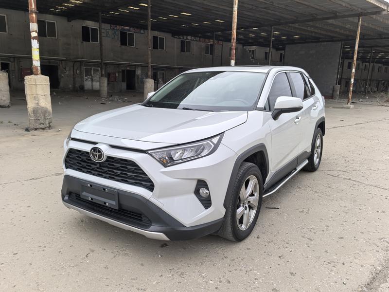 Toyota RAV4, 2022 — купить в Санкт-Петербурге под ключ
