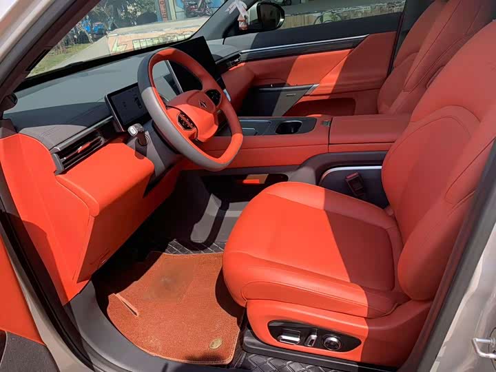 Dongfeng Yipai eπ 008, 2024 — фото 4 из 9
