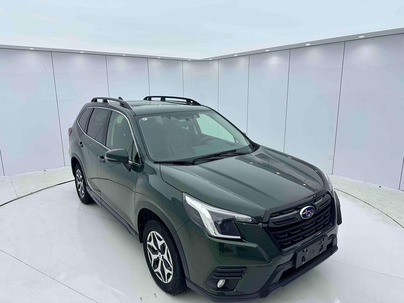 Subaru Forester, 2022 — фото 3 из 12