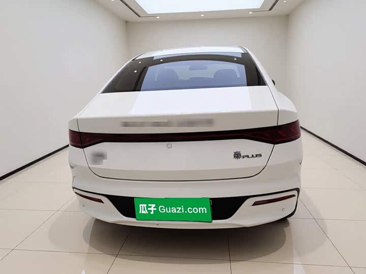 BYD Qin Plus, 2023 — фото 5 из 9
