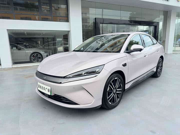 BYD Qin L, 2025 — купить в Оренбурге под ключ