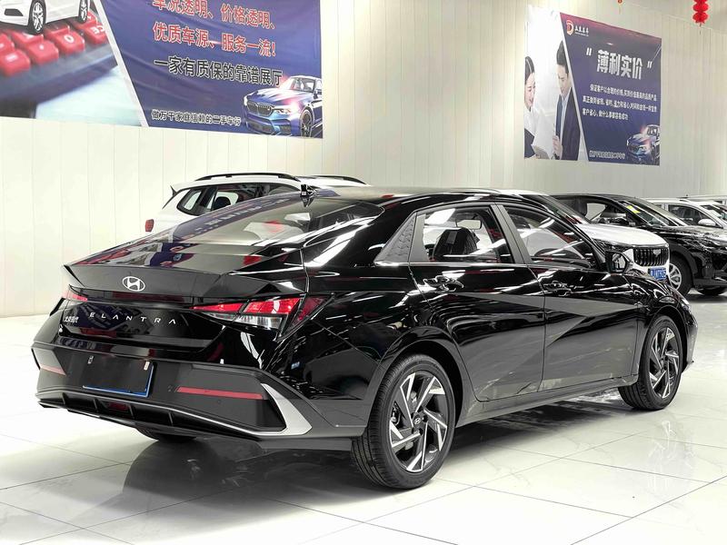 Hyundai Elantra N line, 2025 — фото 6 из 12